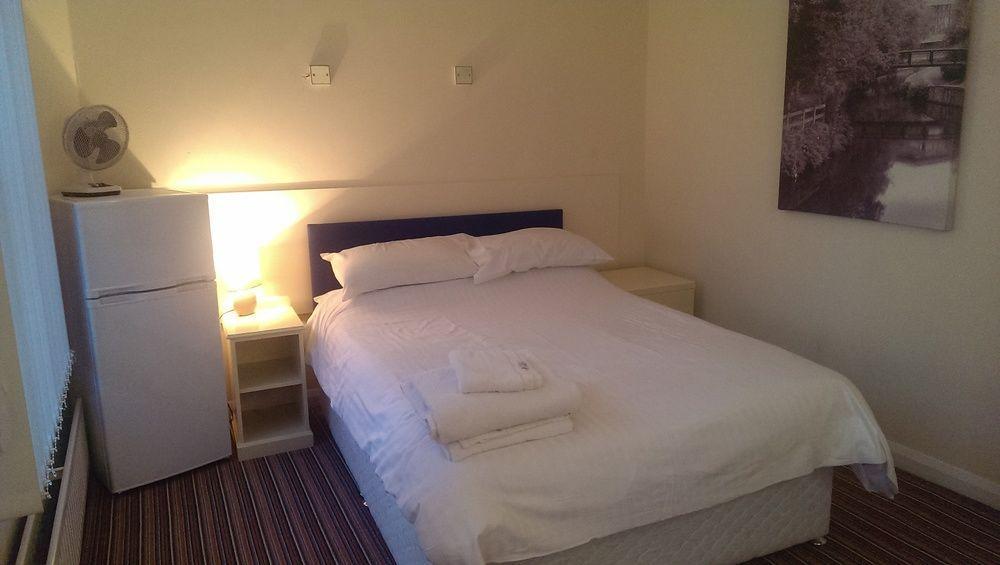 Huddersfield Otel Dış mekan fotoğraf